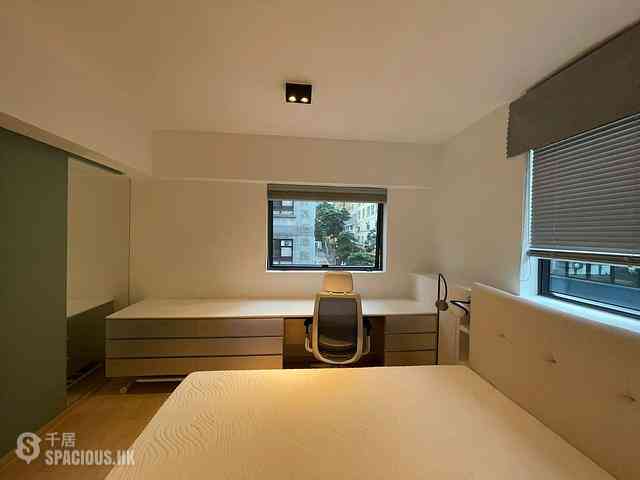 Sheung Wan - Hollywood Hill 02