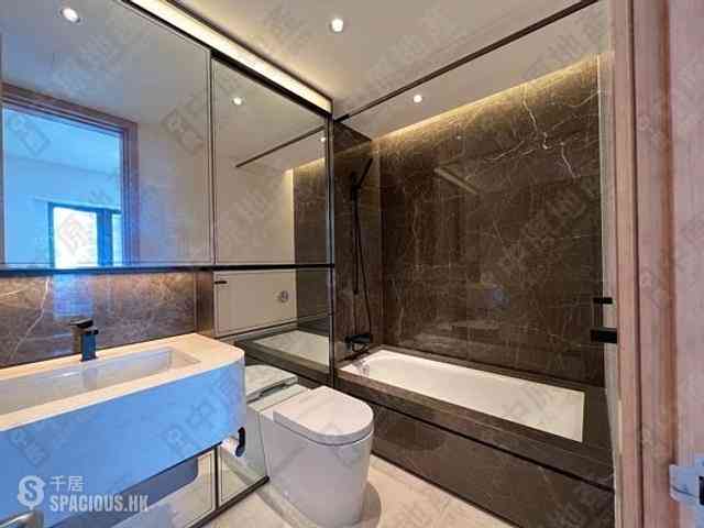Mid Levels Central - Arezzo 11