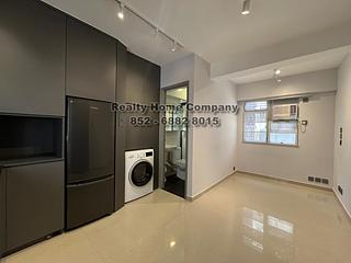 Sai Ying Pun - Fung Yat Building 02