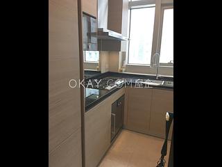 Wan Chai - The Avenue Phase 2 04