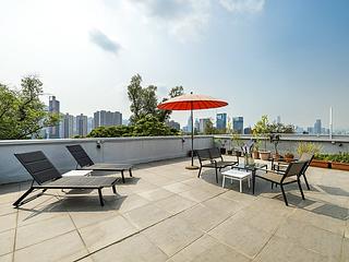 Tai Hang - Mayflower Mansion 18
