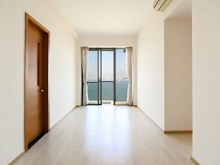 Shek Tong Tsui - Harbour One 05