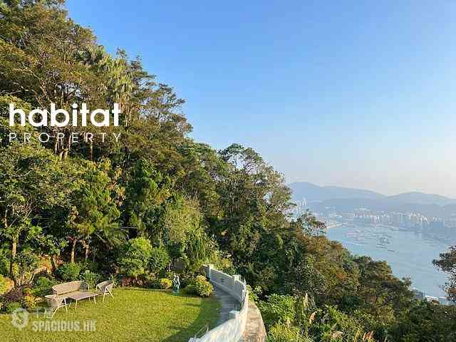The Peak - 22A-22B, Mount Austin Road 01
