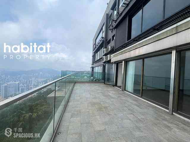 The Peak - 22A-22B, Mount Austin Road 03