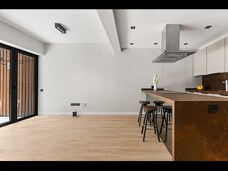 Sai Ying Pun - Hang Sing Mansion 04