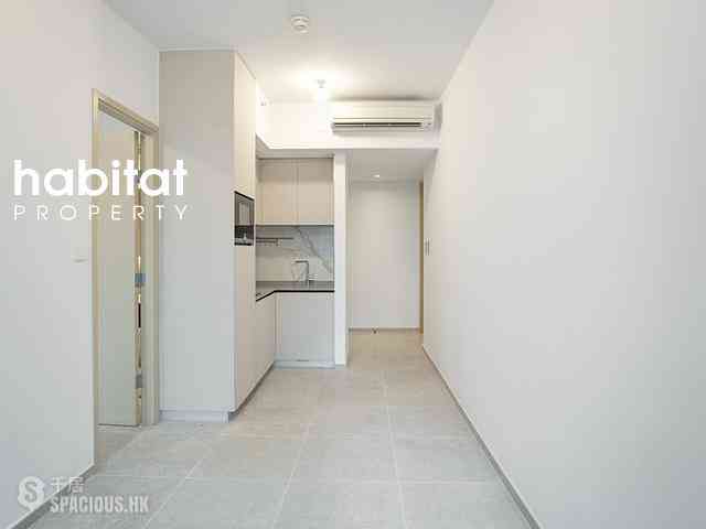 Sai Ying Pun - No.8 Hing Hon Road (Resiglow-Bonham) 03