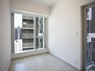 Sai Ying Pun - No.8 Hing Hon Road (Resiglow-Bonham) 03