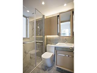 Sai Ying Pun - No.8 Hing Hon Road (Resiglow-Bonham) 04