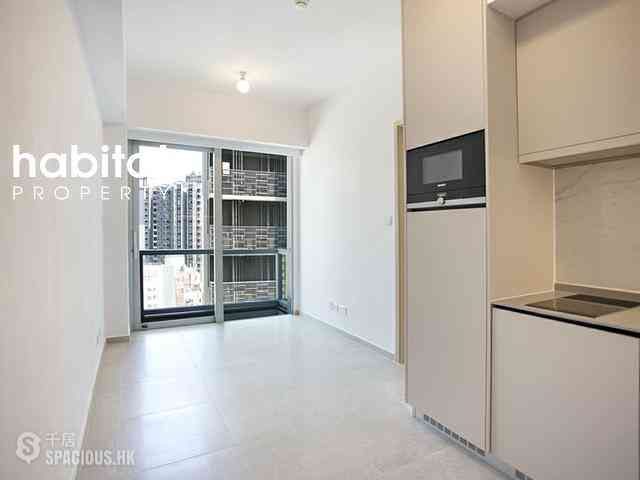 Sai Ying Pun - No.8 Hing Hon Road (Resiglow-Bonham) 05