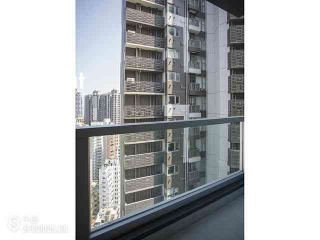 Sai Ying Pun - No.8 Hing Hon Road (Resiglow-Bonham) 06