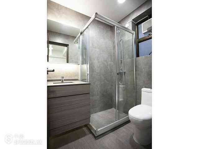 Mid Levels Central - Kam Fai Mansion 03