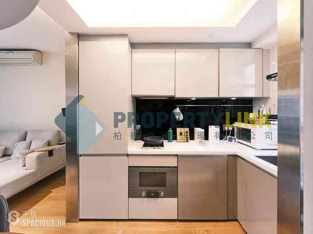 Sai Ying Pun - The Nova 04