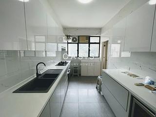 Mid Levels Central - Clovelly Court 04