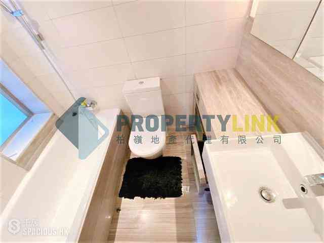 Sai Ying Pun - Island Crest 04