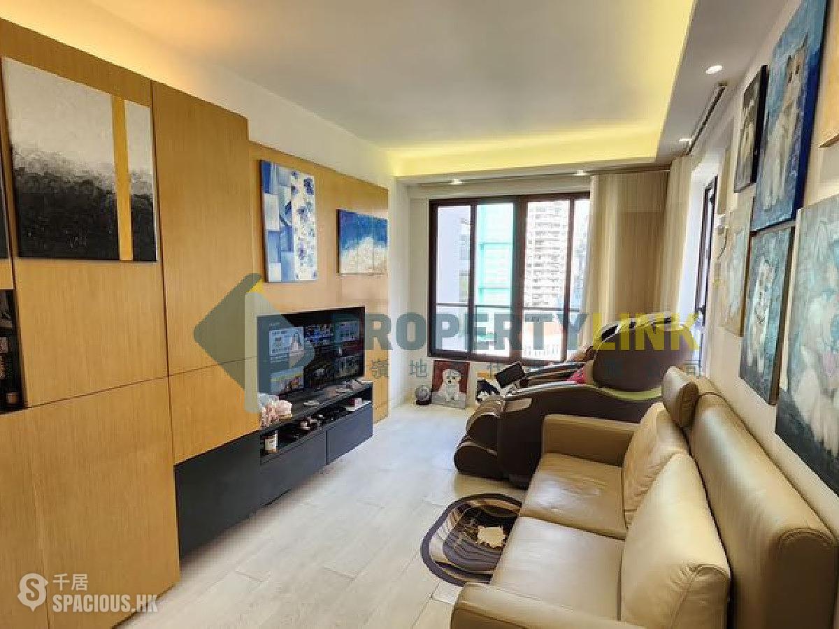 Sai Ying Pun - Smiling Court 01