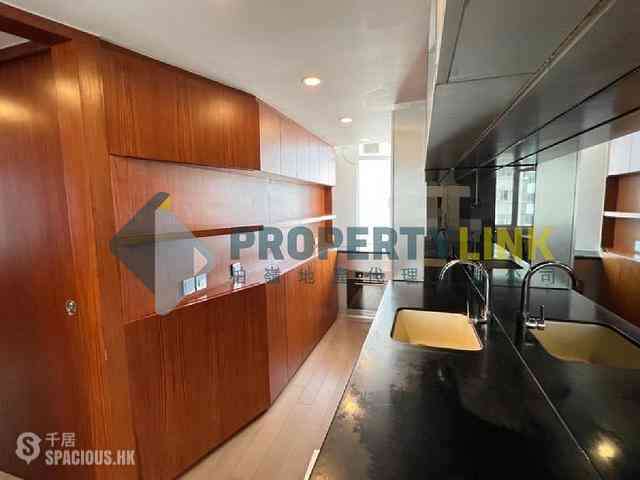 Central - Arbuthnot House 09