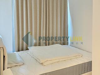 Sai Ying Pun - King's Hill 02