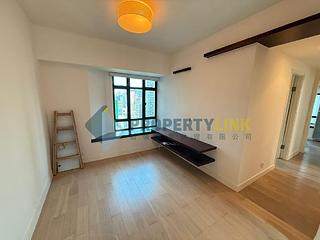 Mid Levels Central - Fairview Height 16