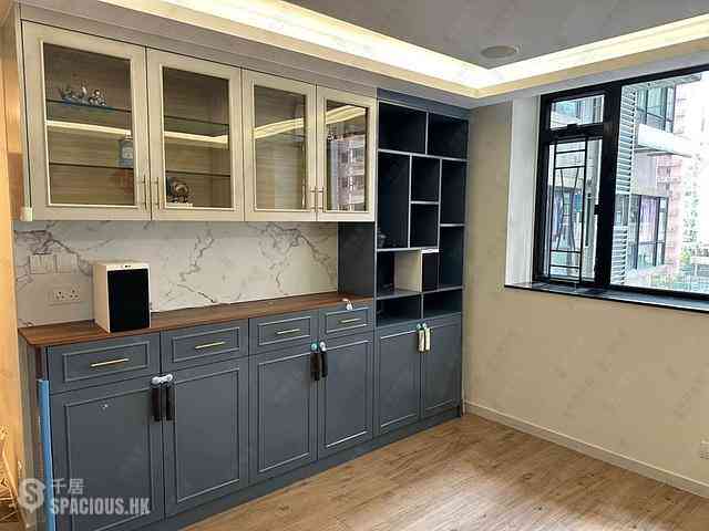 Mid Levels Central - The Grand Panorama Block 1 01