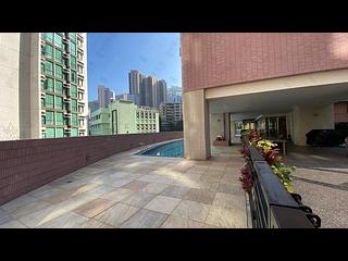 Mid Levels Central - Regal Crest 08