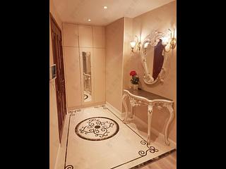 Mid Levels Central - Regal Crest 29