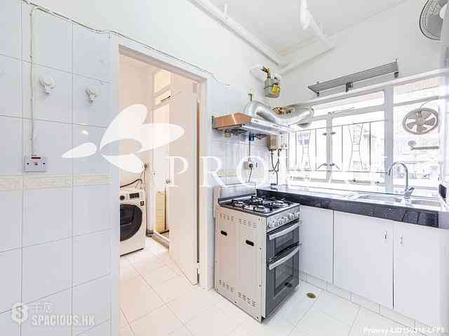 Pok Fu Lam - Bisney Villas 11
