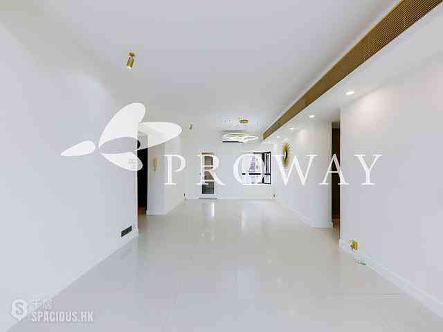 Happy Valley - Beverly Hill 03