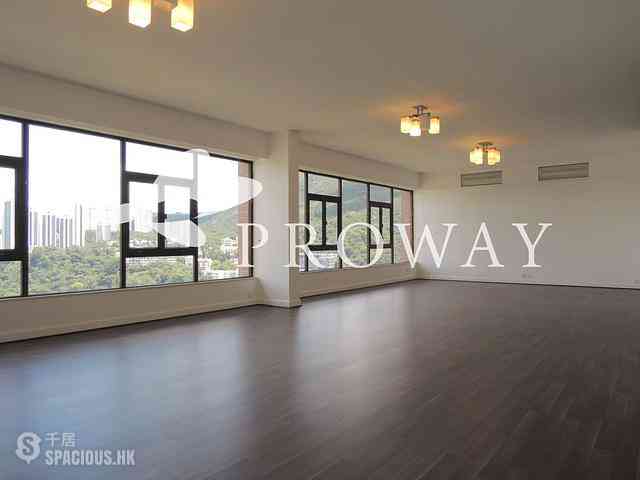 Stubbs Road - Leon Court 01