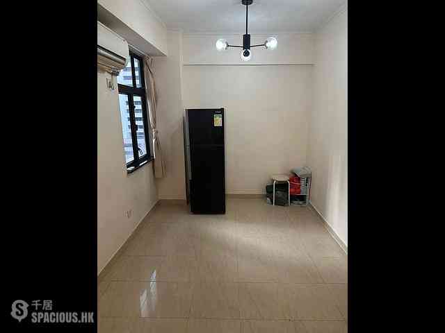 Wan Chai - Sam Yuen Mansion 03