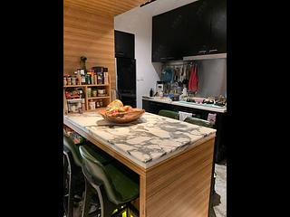 Mid Levels West - Hanwin Mansion 02