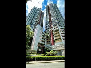 Mid Levels West - Euston Court Block 1 05