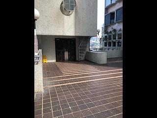 Mid Levels West - Euston Court Block 1 06