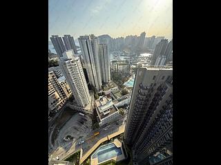 Wong Chuk Hang - The Southside Phase 2 La Marina Tower 2B 04