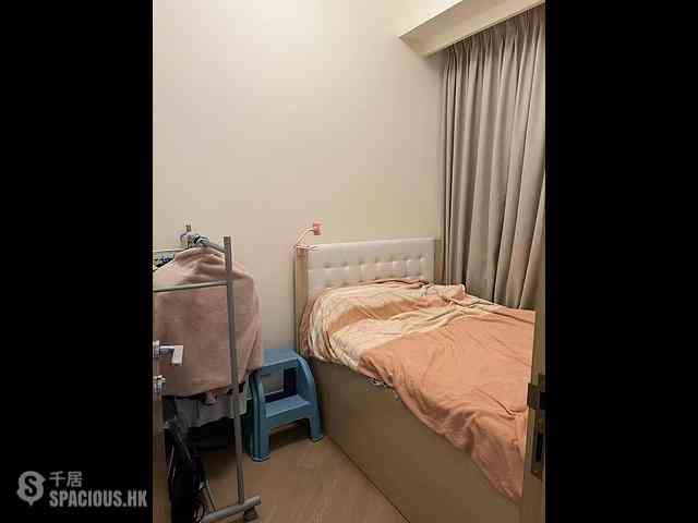 Sham Shui Po - Cullinan West Phase 3 Cullinan West II Tower 5B 04
