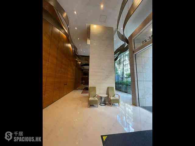 Sai Ying Pun - Island Crest Block 1 04
