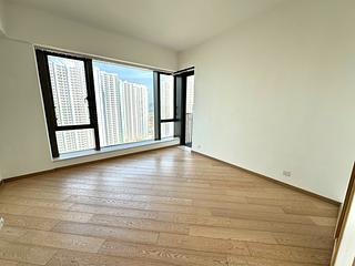 Tung Chung - The Visionary Tower 3 19