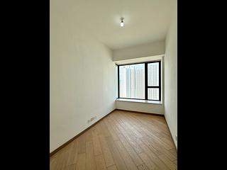 Tung Chung - The Visionary Tower 3 22