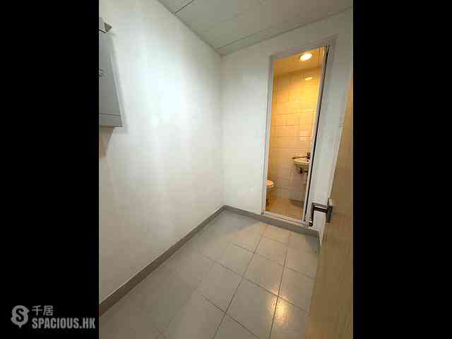 Tung Chung - The Visionary Tower 3 09