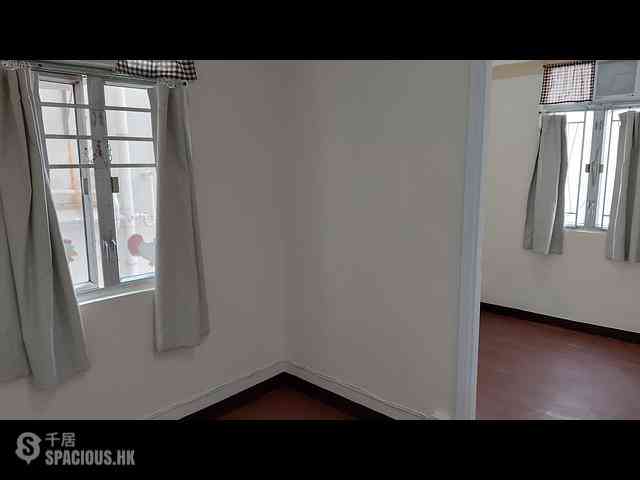 Sai Wan Ho - Capitol Mansion 06