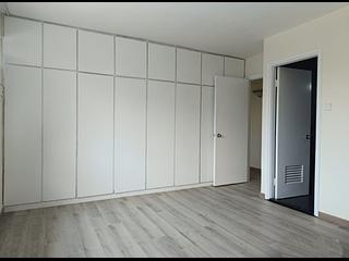 Pok Fu Lam - Baguio Villa Block 21 05