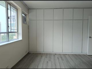Pok Fu Lam - Baguio Villa Block 21 06