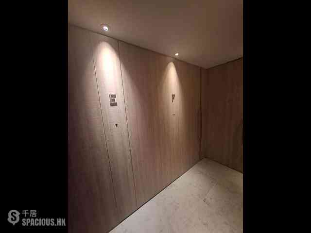 Sai Ying Pun - Bohemian House 11
