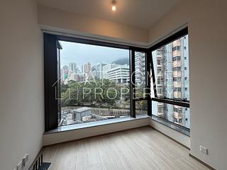 Shek Tong Tsui - The Hilltop 02