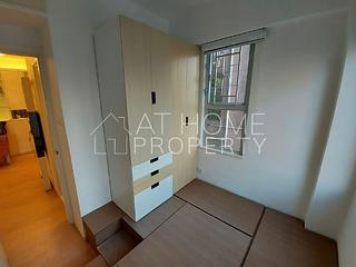 Sai Ying Pun - Golden Phoenix Court 05