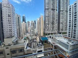 Sai Ying Pun - Fook Moon Building 07