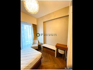 Shek Tong Tsui - One South Lane 02