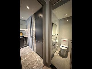 Wong Chuk Hang - The Southside Phase 3B Blue Coast Tower 2B 07