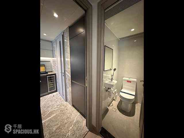 Wong Chuk Hang - The Southside Phase 3B Blue Coast Tower 2B 07