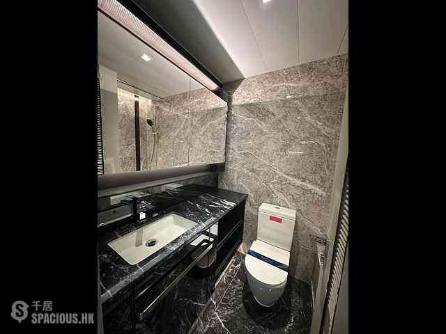 Wong Chuk Hang - The Southside Phase 3B Blue Coast Tower 2B 08