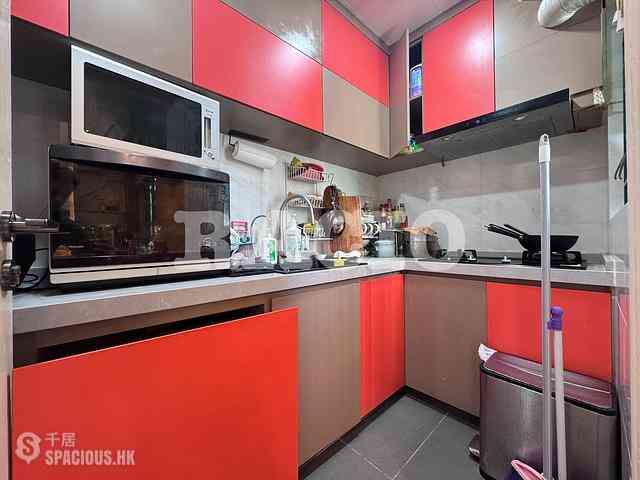 Mid Levels Central - Goldwin Heights 06